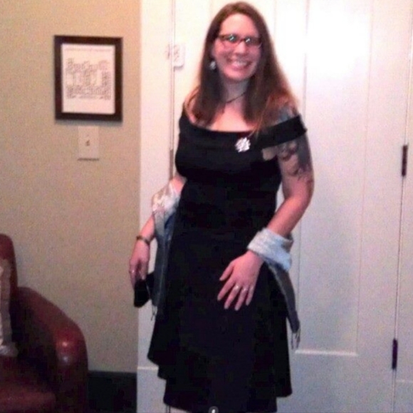 Meet your Posher, Dusty - Picture 2 of 3